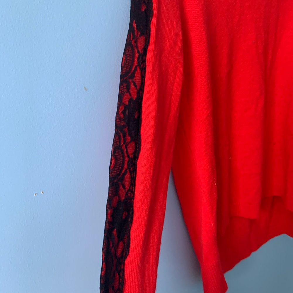Sweater - Picture 3 of 3